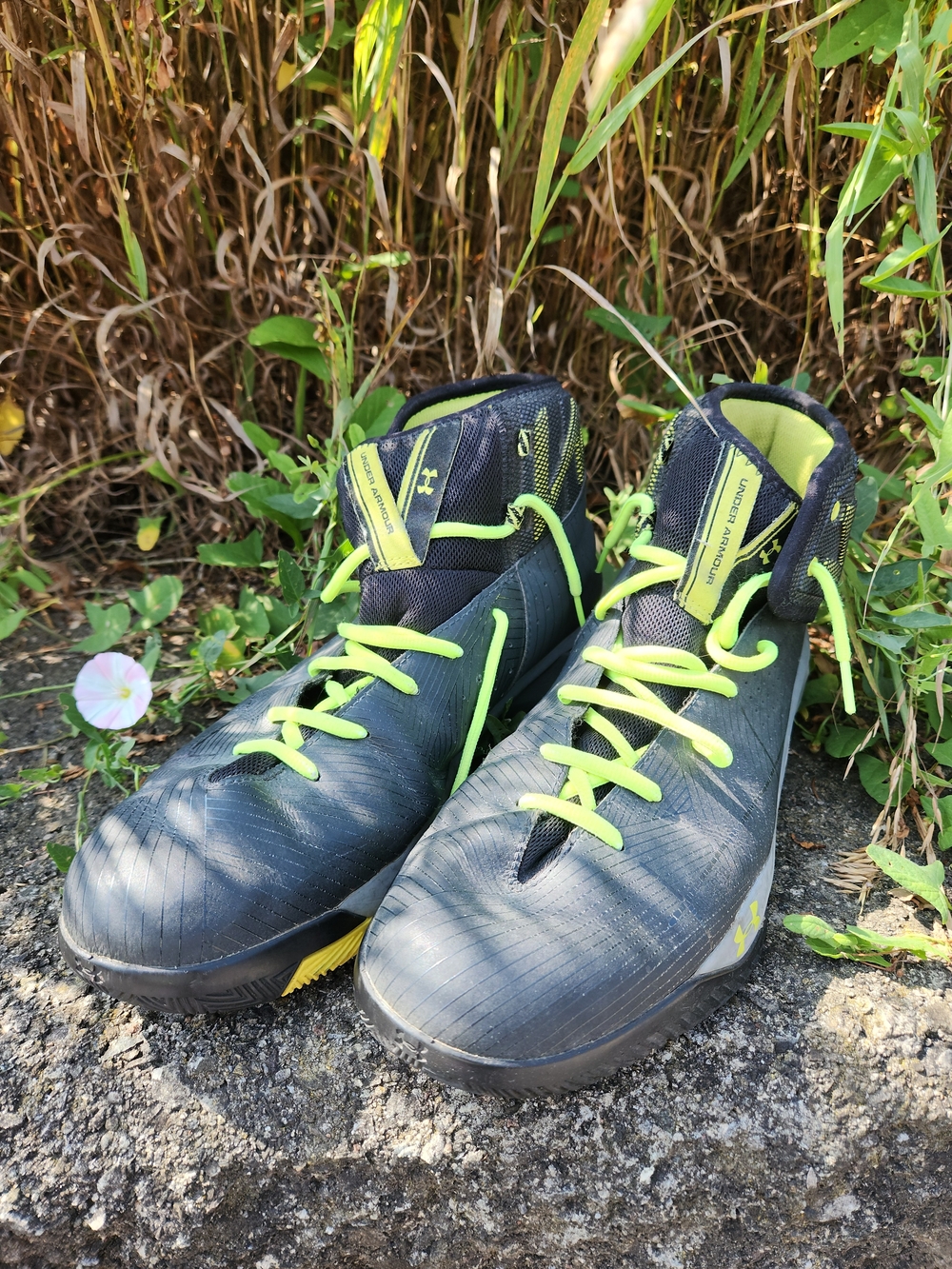 Under Armour Black & Neon Yellow High-Top Athletic Shoes